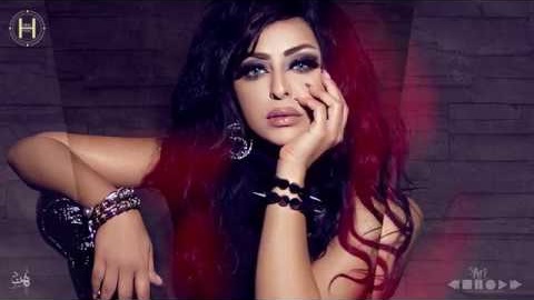 هند البلوشي كلمات اغنية ماكو